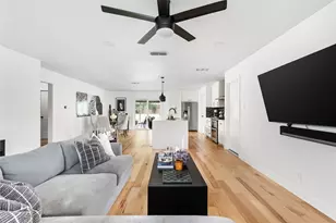 8704 Clarewood Dr, Austin, TX 78758 - Photo 18