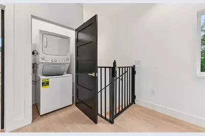 3607 Grant Unit #A Street, Austin, TX 78721 - Photo 14