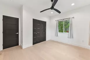 3607 Grant St, Austin, TX 78721 - Photo 26