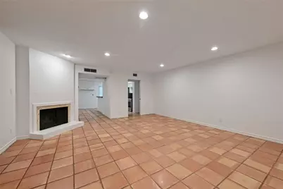 6637 Valleyside Road, Austin, TX 78731 - Photo 4