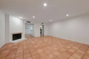 6637 Valleyside Rd, Austin, TX 78731 - Photo 4