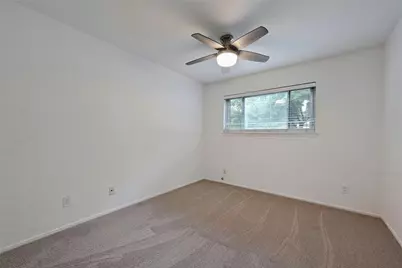 6637 Valleyside Road, Austin, TX 78731 - Photo 20