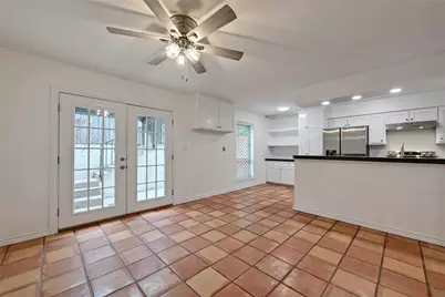 6637 Valleyside Road, Austin, TX 78731 - Photo 8
