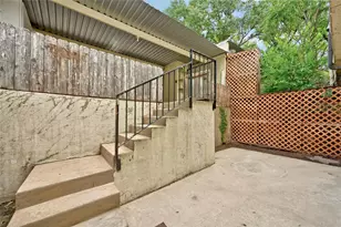 6637 Valleyside Rd, Austin, TX 78731 - Photo 22