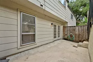 6637 Valleyside Rd, Austin, TX 78731 - Photo 24