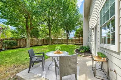 7809 Elkhorn Mountain Trail, Austin, TX 78729 - Photo 28