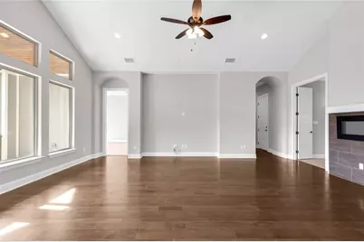 20701 Deep Creek, Lago Vista, TX 78645 - Photo 32