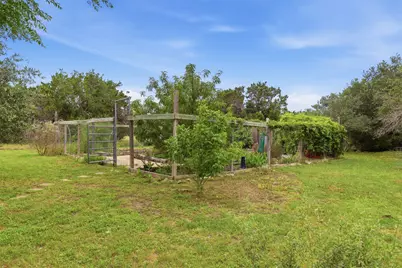7020 County Road 211, Florence, TX 76527 - Photo 24