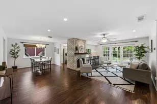 11819 Highland Oaks Trail, Austin, TX 78759 - Photo 4