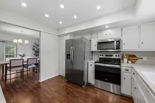 11819 Highland Oaks Trail, Austin, TX 78759 - Photo 14