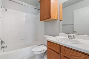5220 Hutchinson Dr, Austin, TX 78723 - Photo 16