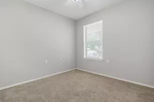5220 Hutchinson Dr, Austin, TX 78723 - Photo 16