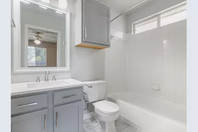 5220 Hutchinson Drive, Austin, TX 78723 - Photo 16