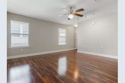 5220 Hutchinson Drive, Austin, TX 78723 - Photo 12