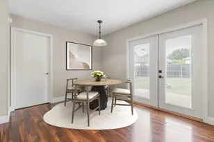 5220 Hutchinson Dr, Austin, TX 78723 - Photo 4