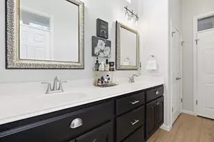 100 Enchanted Dr, Georgetown, TX 78633 - Photo 28