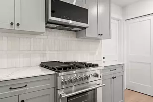 404 Arbor Ln, Austin, TX 78745 - Photo 8