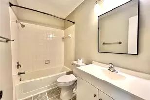 11901 E Swearingen Dr E, Austin, TX 78758 - Photo 10