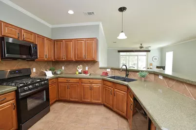 103 Sunnyside Bend, Georgetown, TX 78633 - Photo 18