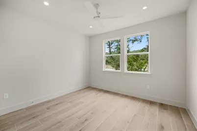 2807 Wilson Avenue, Lago Vista, TX 78645 - Photo 24