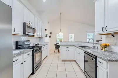 2912 Lynnbrook Drive, Austin, TX 78748 - Photo 12