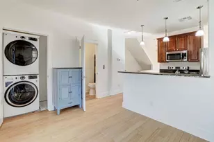 13420 Lyndhurst St, Austin, TX 78729 - Photo 6