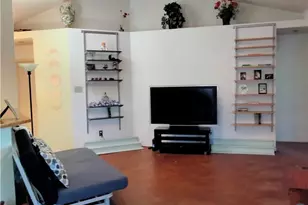 6413 Jennings Dr, Austin, TX 78727 - Photo 2