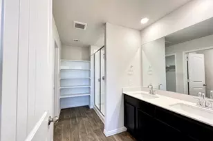 264 Texas Palmetto Cir, Kyle, TX 78640 - Photo 14