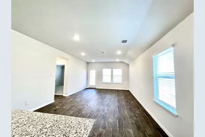 264 Texas Palmetto Circle, Kyle, TX 78640 - Photo 6