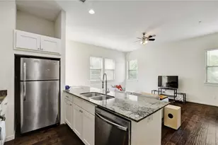 2708 San Pedro St, Austin, TX 78705 - Photo 4