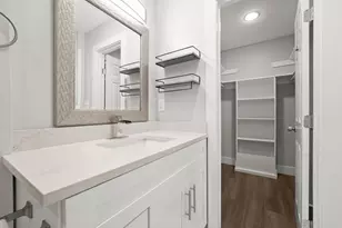 6410 Chimney Creek Cir, Austin, TX 78723 - Photo 20
