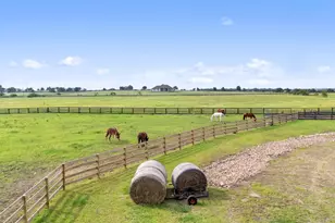 108 Country Vista Ln, Georgetown, TX 78626 - Photo 12