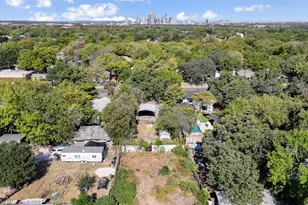 803 Vargas Rd, Austin, TX 78741 - Photo 2