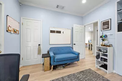 4131 Spicewood Springs Road #I7, Austin, TX 78759 - Photo 12