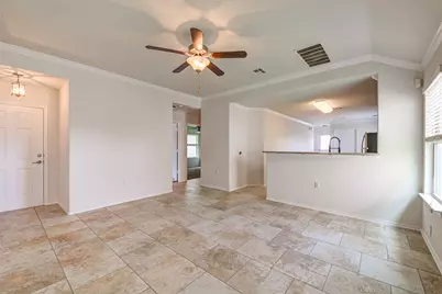 6812 Crestone Road, Austin, TX 78744 - Photo 4