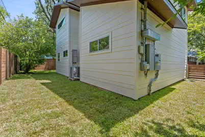 4716 Caswell Avenue #B, Austin, TX 78751 - Photo 32