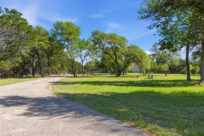 71 Wrangler Drive, Morgans Point, TX 76513 - Photo 6