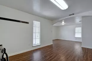 129 Coleman St, Austin, TX 78704 - Photo 8