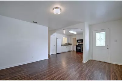 129 Coleman Street, Austin, TX 78704 - Photo 4