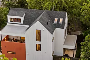 2816 Garwood St, Austin, TX 78702 - Photo 2