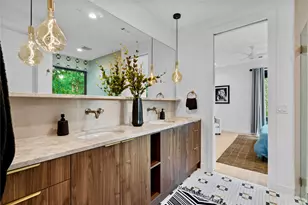 2816 Garwood St, Austin, TX 78702 - Photo 18