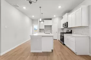 320 Windstar Rd, Liberty Hill, TX 78642 - Photo 8