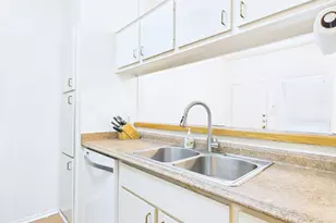 2905 Swisher St, Austin, TX 78705 - Photo 12