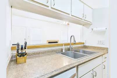 2905 Swisher Street #205, Austin, TX 78705 - Photo 14