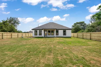 136 Waimanalo Lane, Bastrop, TX 78602 - Photo 24