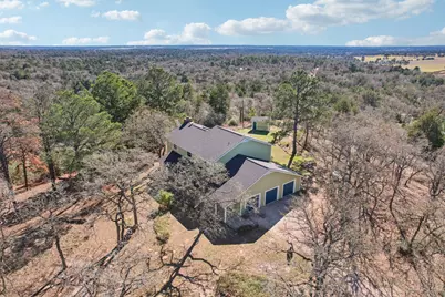 407 Country Lane, McDade, TX 78650 - Photo 34