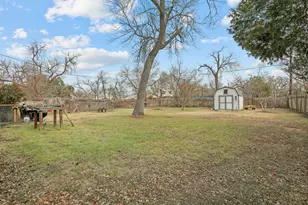 109 Taylor Rd, Elgin, TX 78621 - Photo 26