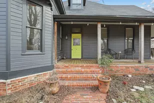 109 Taylor Rd, Elgin, TX 78621 - Photo 2