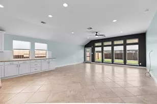 217 Serrano St, Georgetown, TX 78628 - Photo 14