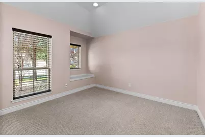 217 Serrano Street, Georgetown, TX 78628 - Photo 4